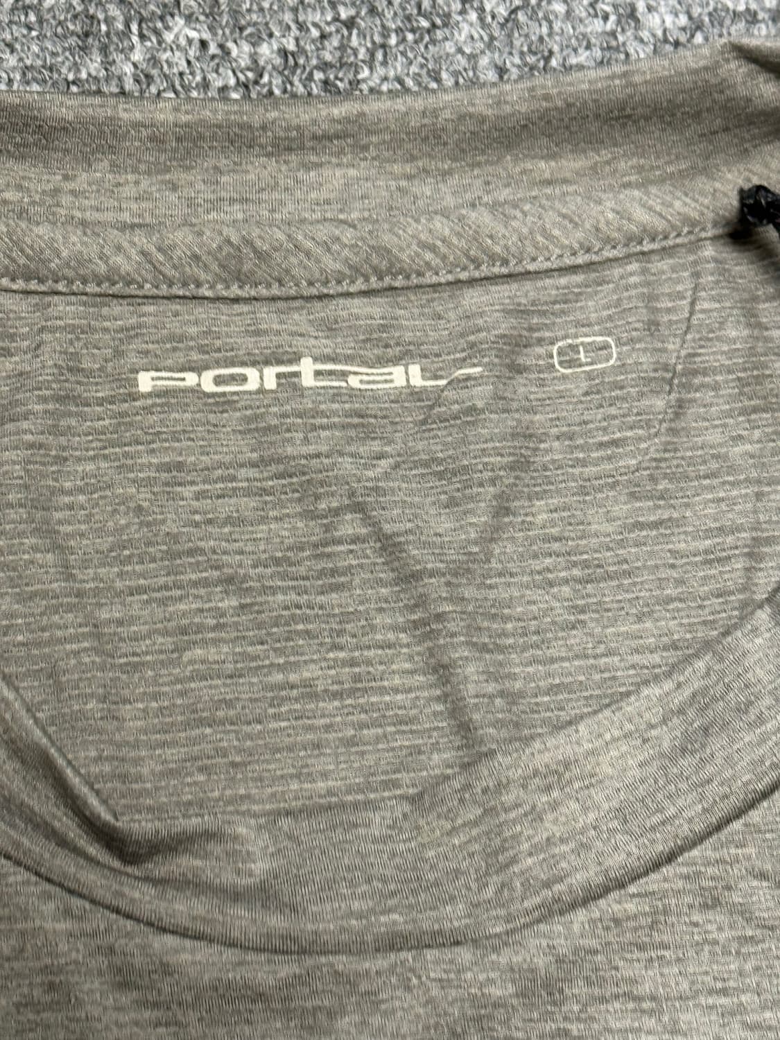 Portal 포털 러닝 잔팔 판매 합니다 상품이미지2