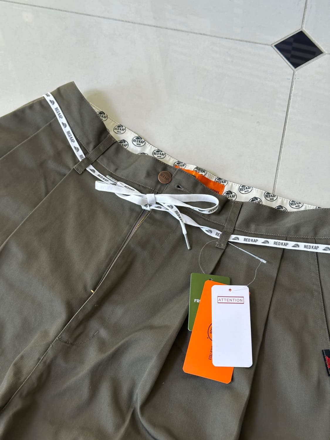 2tuck wide baggy shorts 상품이미지5