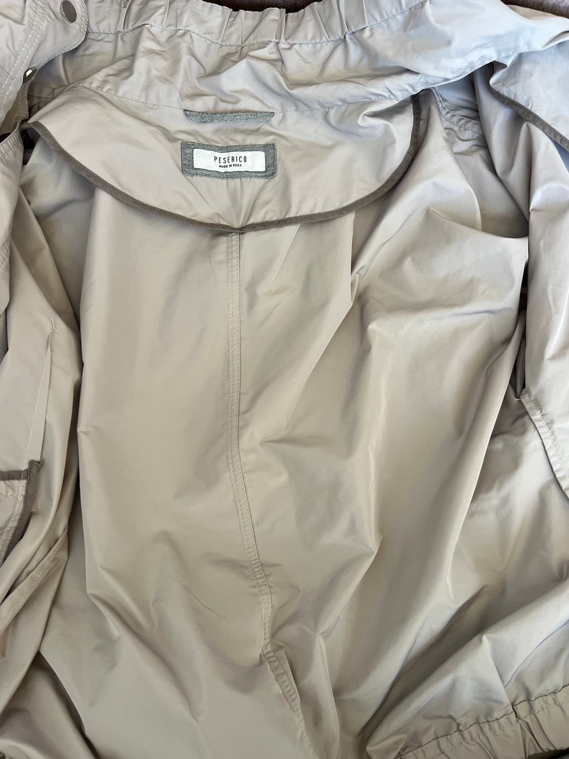 페세리코 여성 코코아베이지 바람막이자켓 반팔점퍼 상품이미지6