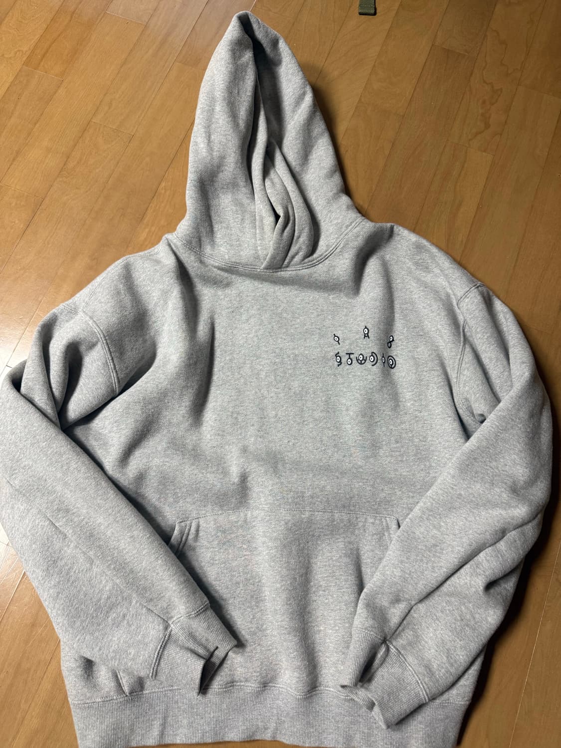 아이앱 스튜디오 x 포켓몬 안농 후드 그레이 [L] 상품이미지1