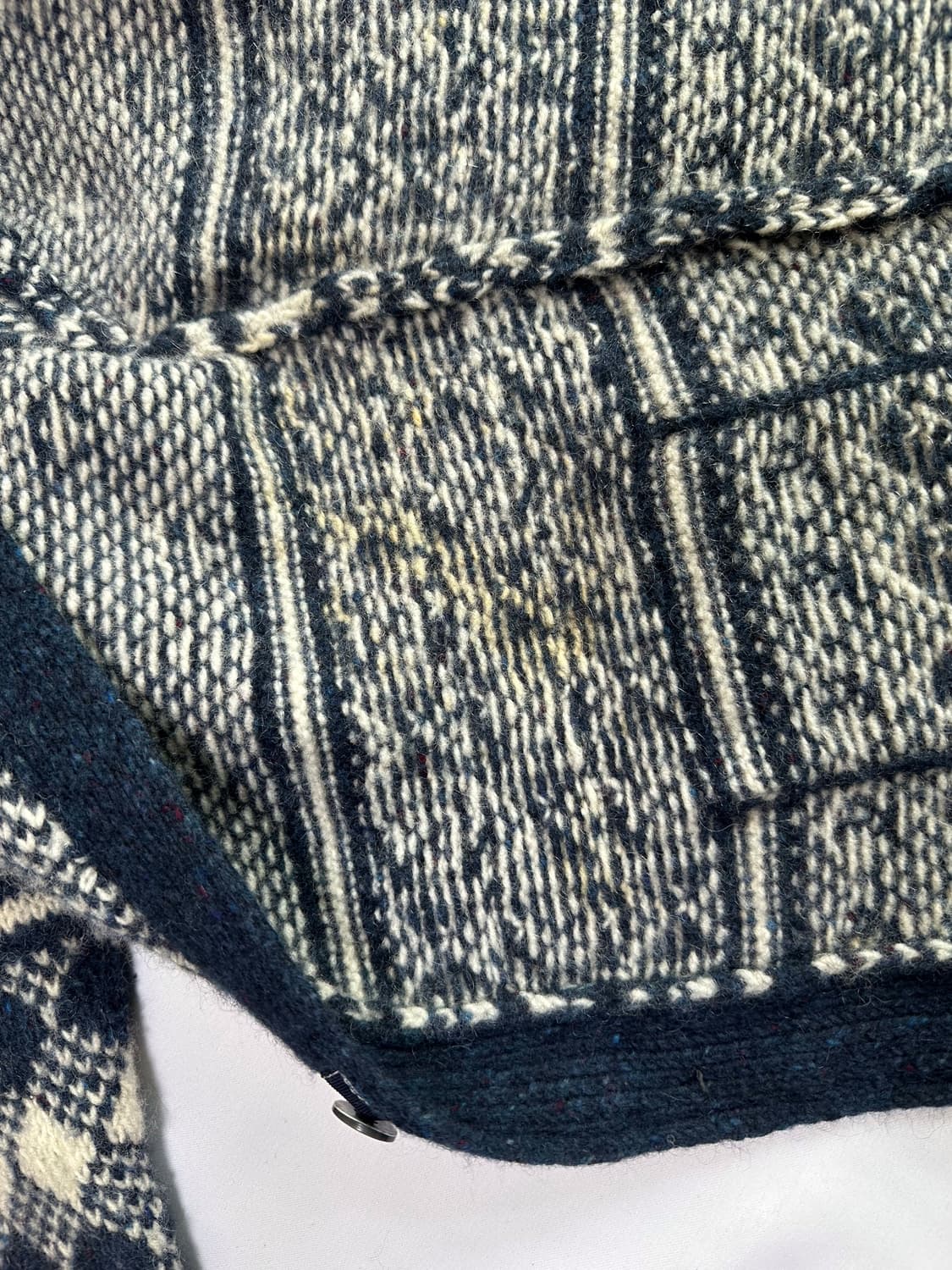 톰브라운 사선 페어아일 모헤어 가디건 상품이미지3