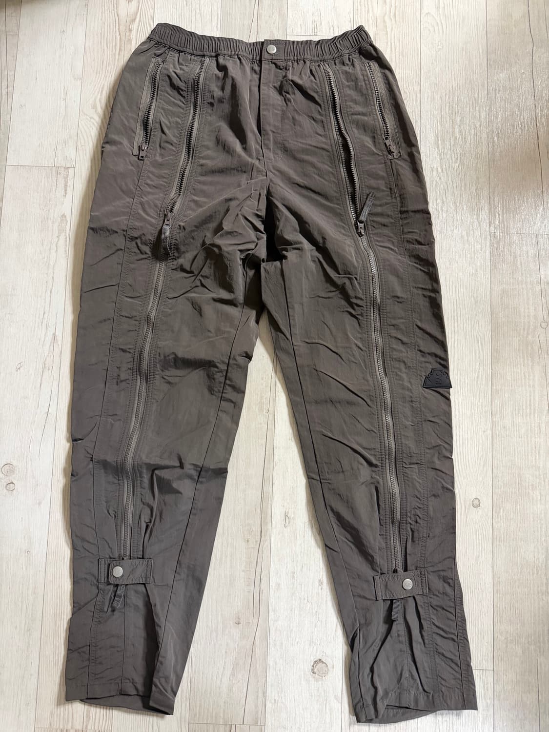 카브엠트 지퍼팬츠 상품이미지1