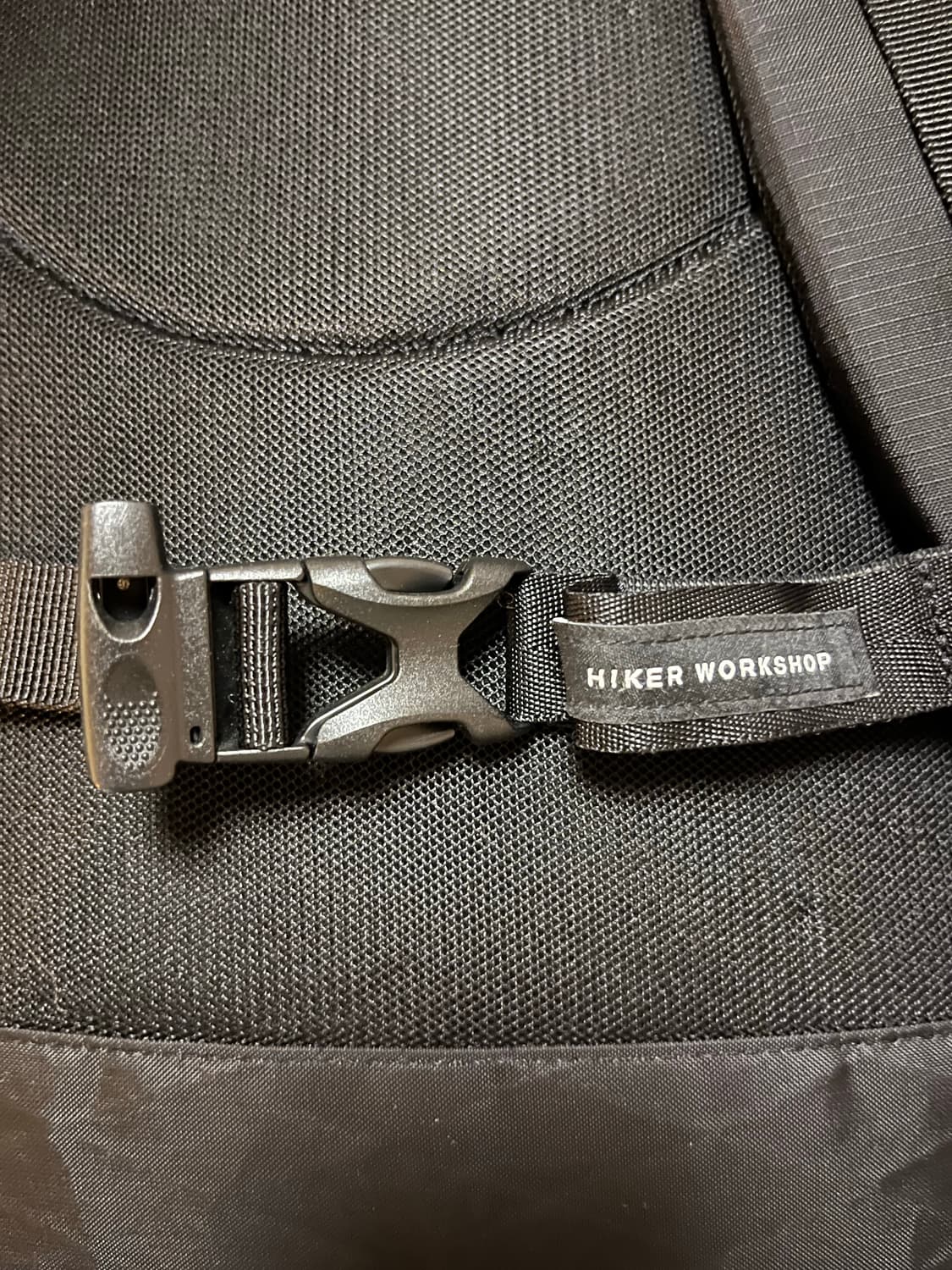 하이커 워크샵 Type-5 다이니마 백팩 실버 상품이미지4