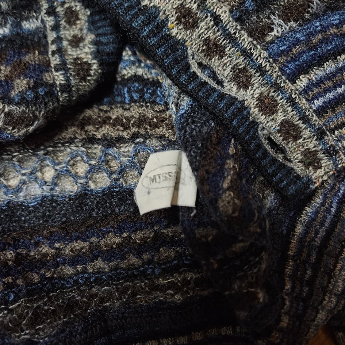 미쏘니 패턴 니트 가디건 블루 상품이미지7