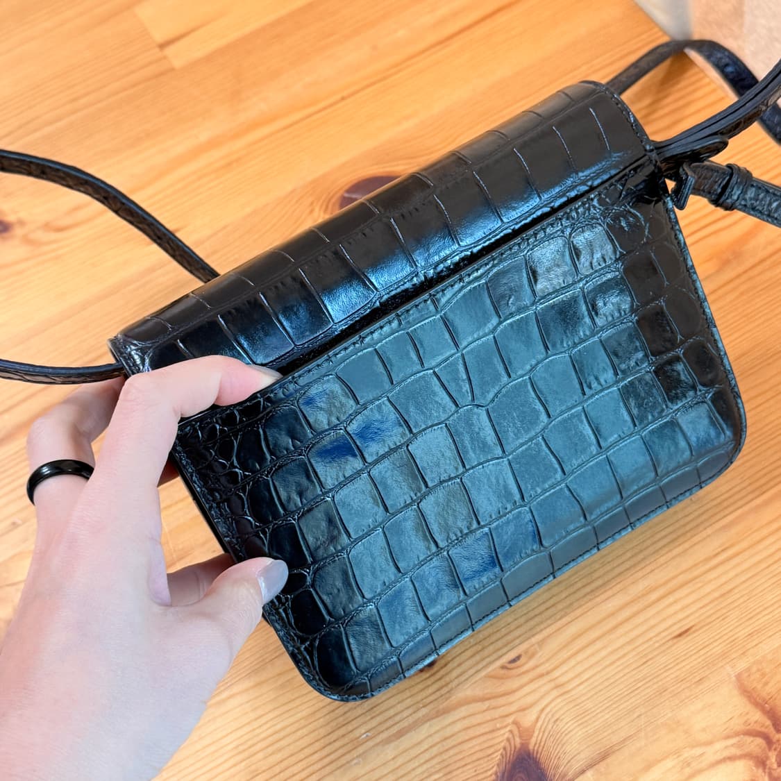 발렌시아가 정품 B로고 크로커 여성 스몰 크로스백 숄더백 상품이미지6