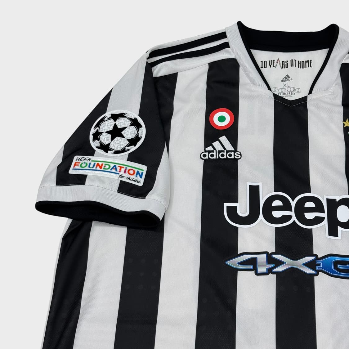 21-22 유벤투스 홈 No.10 파울로 디발라 상품이미지4