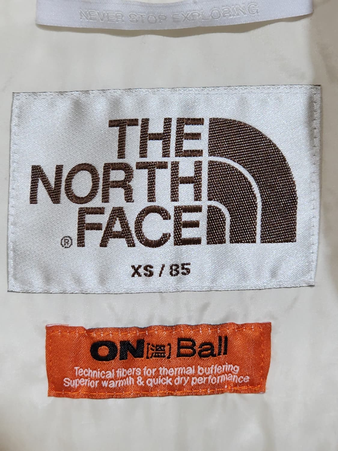 (S) 노스페이스 패딩점퍼 아이보리 온볼 자켓  상품이미지3