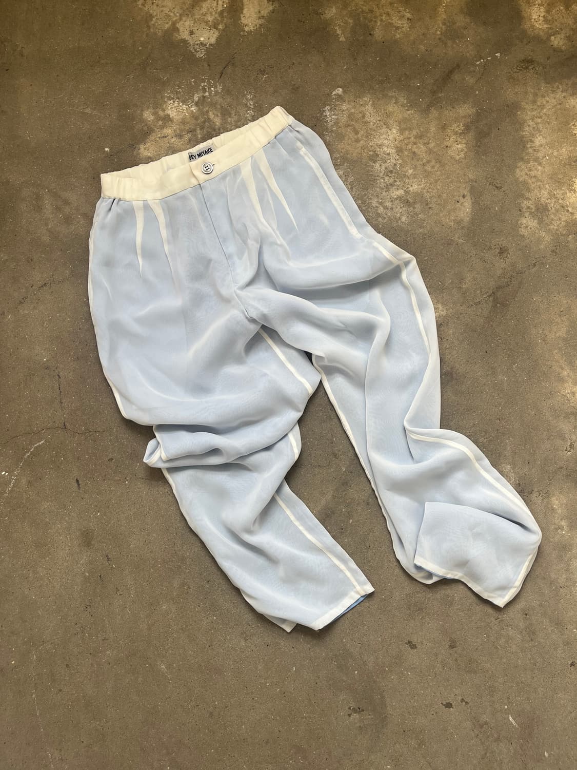 Issey Miyake 큐프라 원단 팬츠  상품이미지1