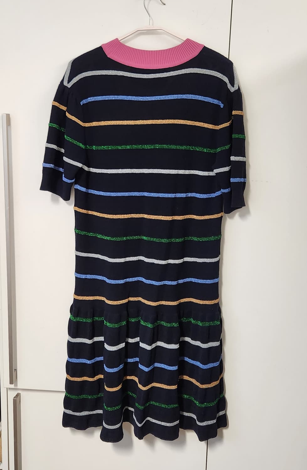 럭키슈에뜨  반팔 니트 글리터 펄 반짝이 메탈  원피스 FREE 상품이미지2