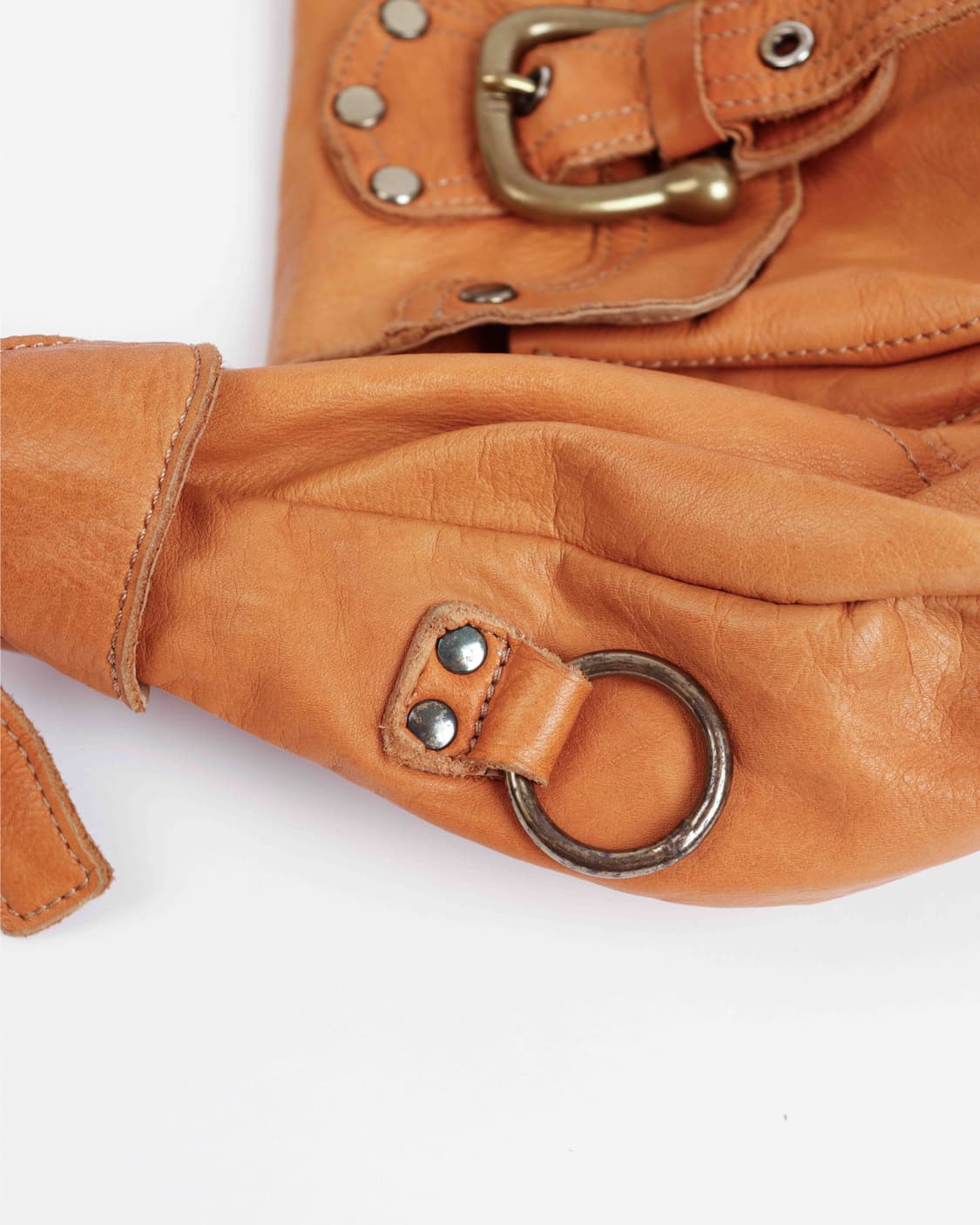 [ONE'S HEART] 카멜 브라운 레더 숄더백 상품이미지3