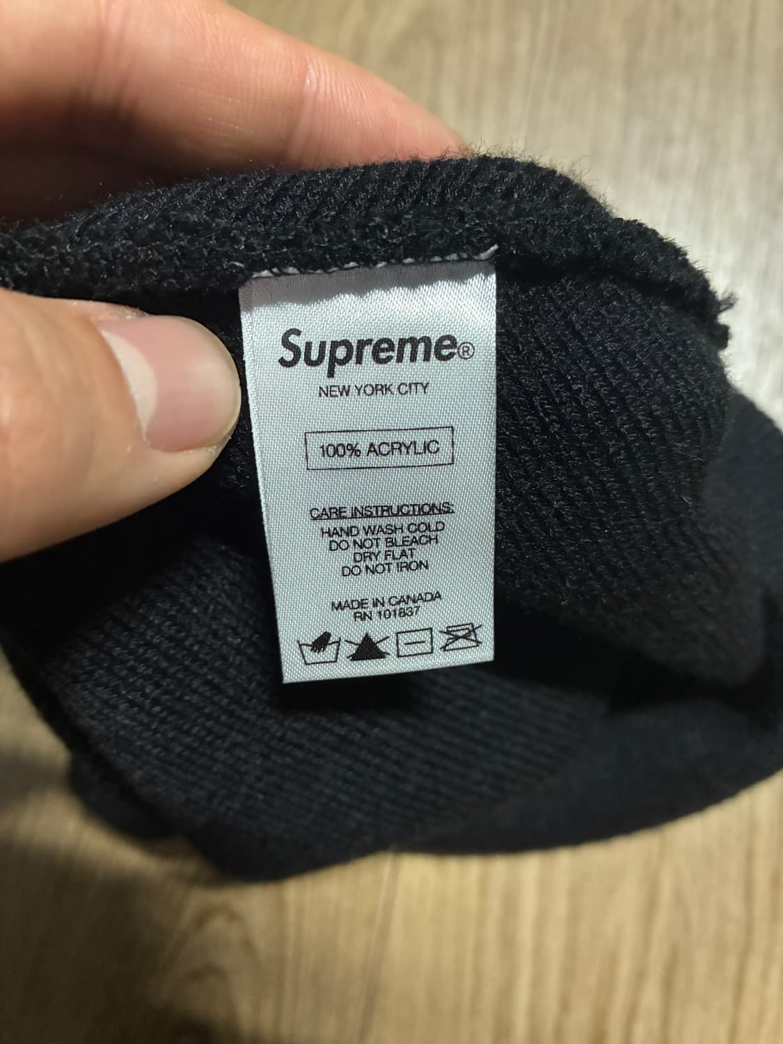 슈프림 메탈릭 클래식 로고 비니 블랙 상품이미지3