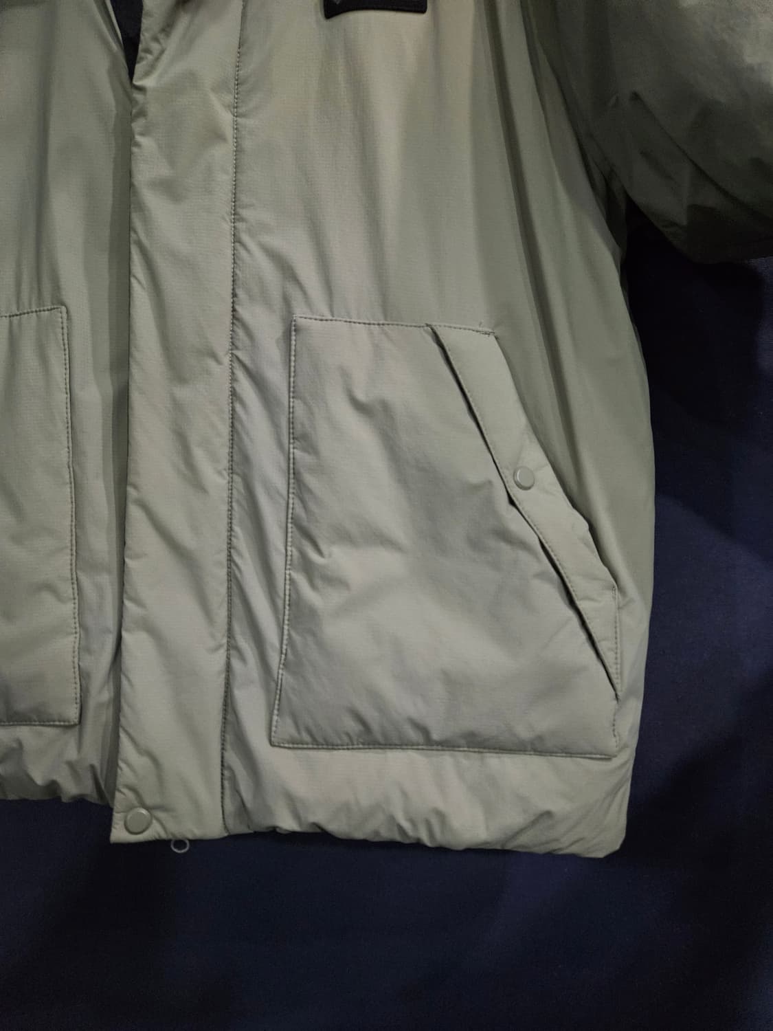 콜롬비아 옴니히트 라이트카키 그럼 105 구스다운 패딩  상품이미지6