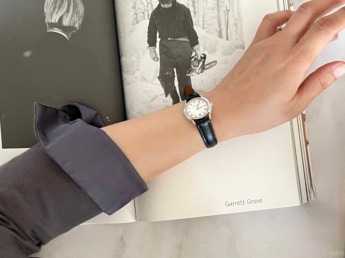 Christian Dior 디올 실버 라운드 데이트 시계 상품이미지10