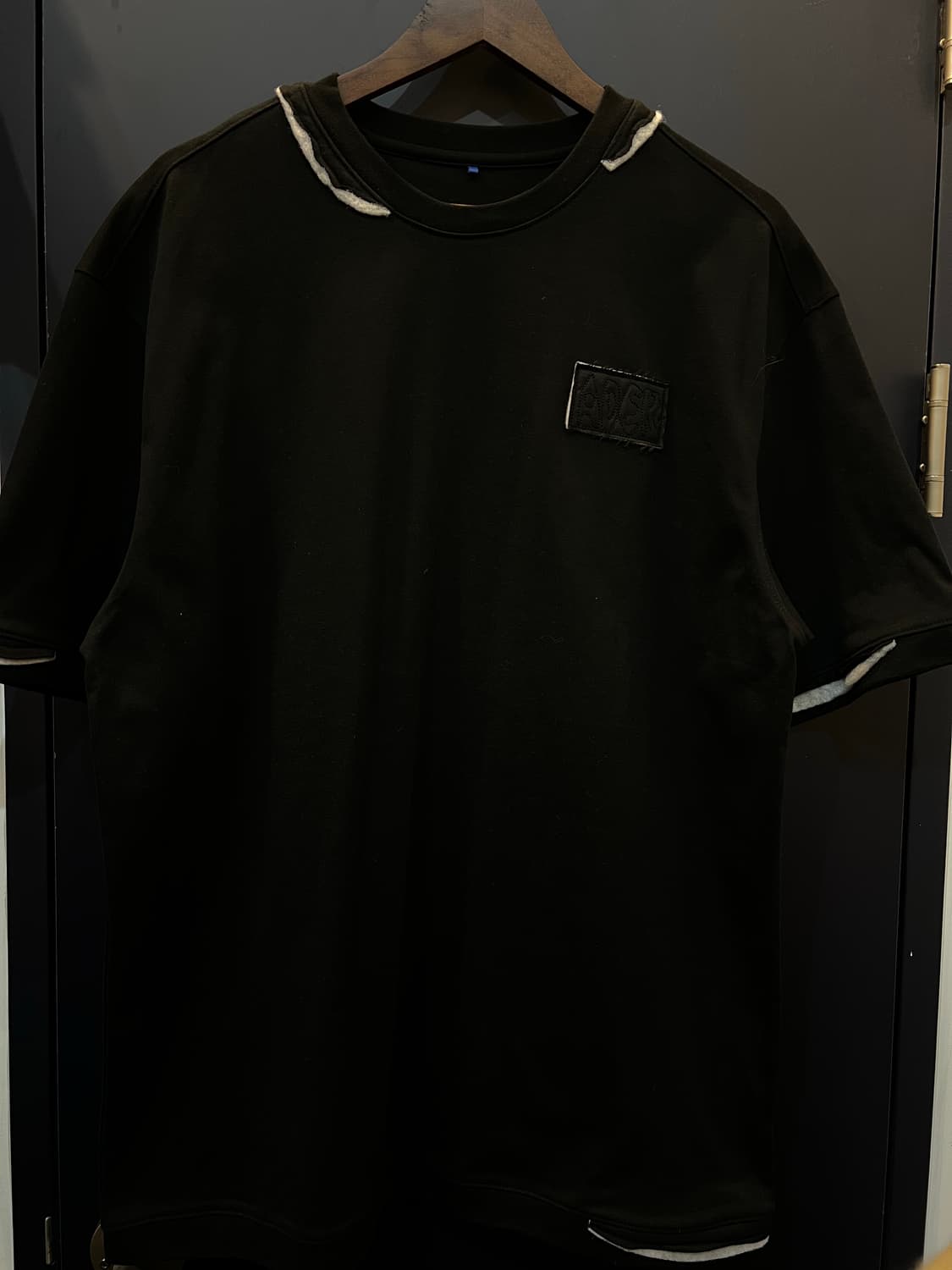 아더에러 21 f/w 패치 로고 오버핏 반팔티 상품이미지1