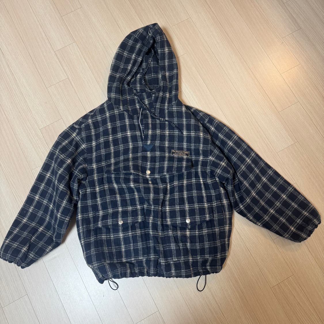 더뮤지엄비지터 패딩재질 후드 상품이미지5