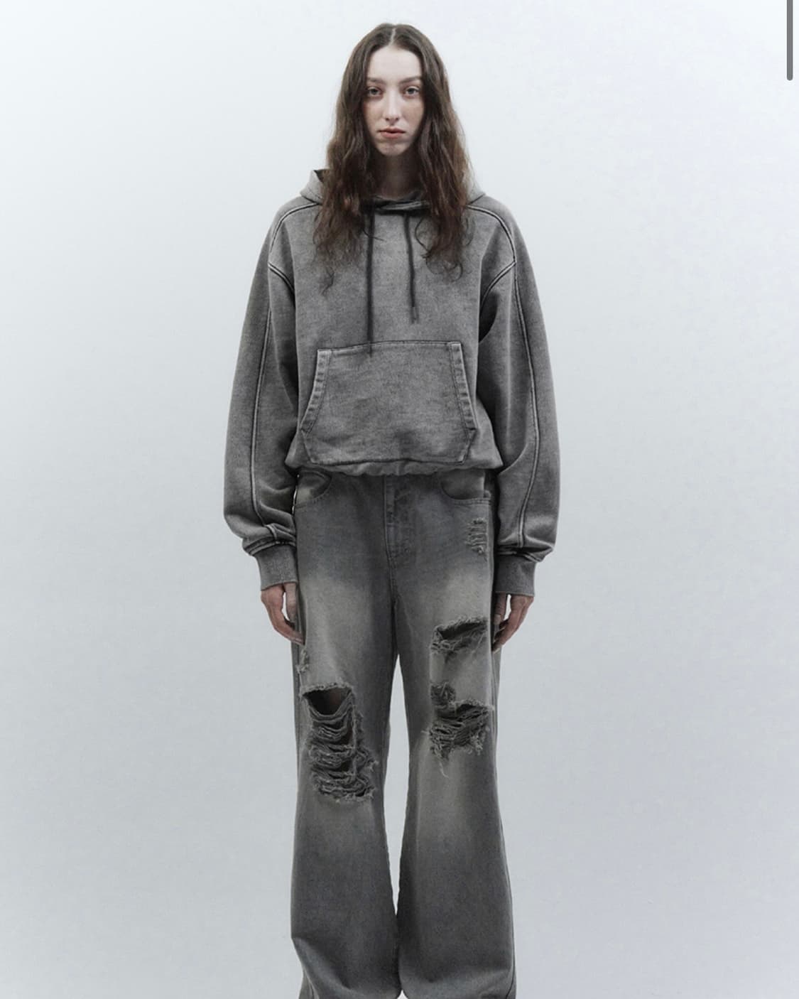 인사일런스우먼 스노우 워시드 크롭 후디 DUSTY GREY 상품이미지2