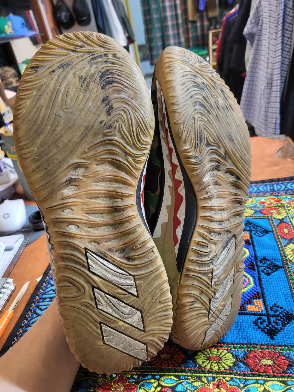 아디다스 × 베이프  데임4 상품이미지9