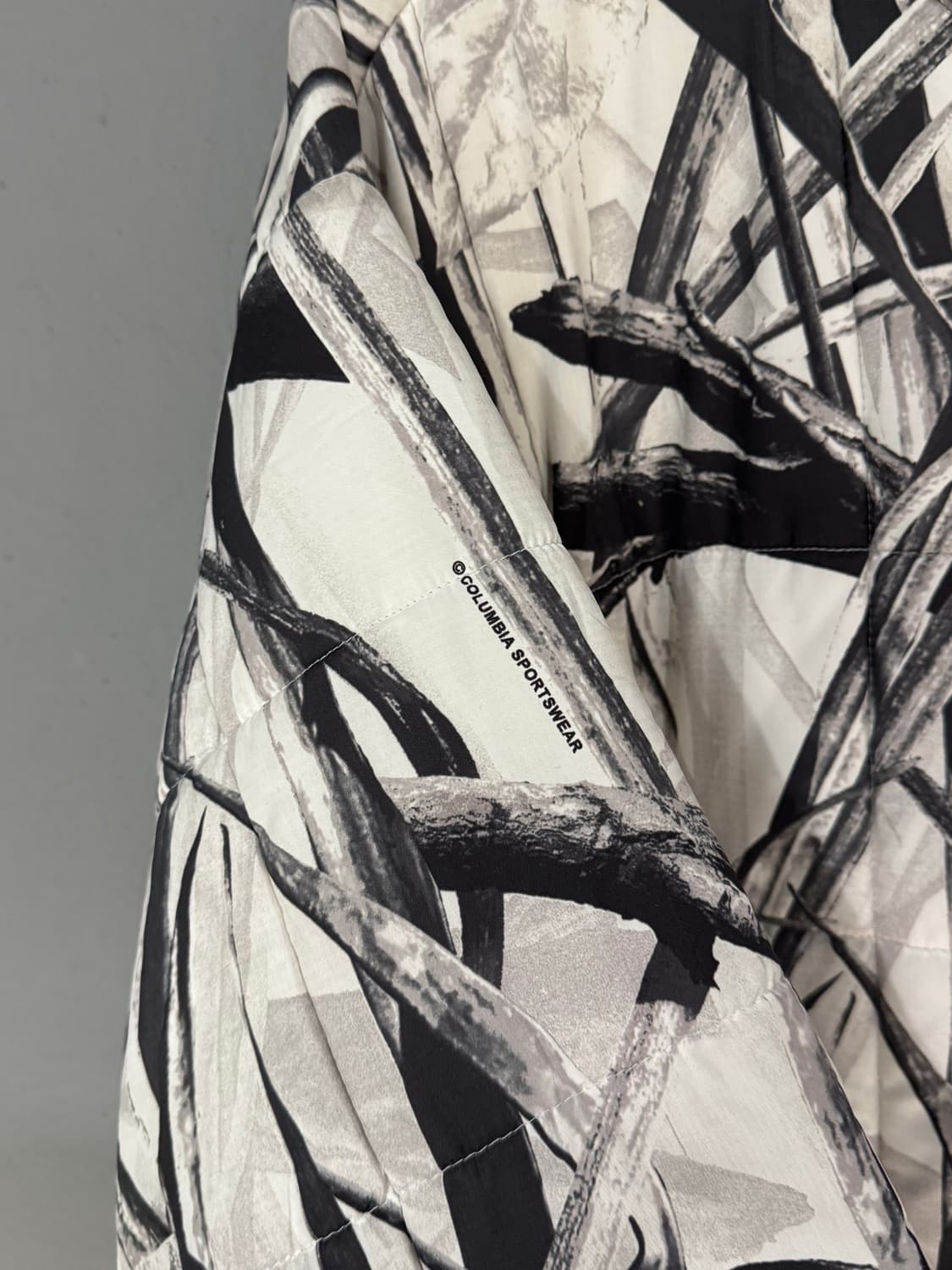 컬럼비아 옴니쉴드 리얼트리 후드 푸퍼자켓  상품이미지5