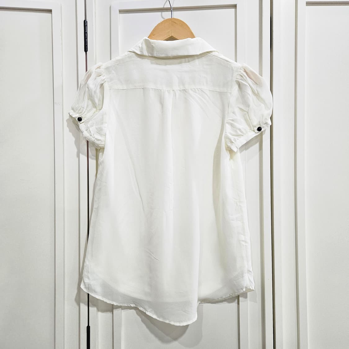 잉그니(INGNI) 빅카라 프릴 블라우스 상품이미지5