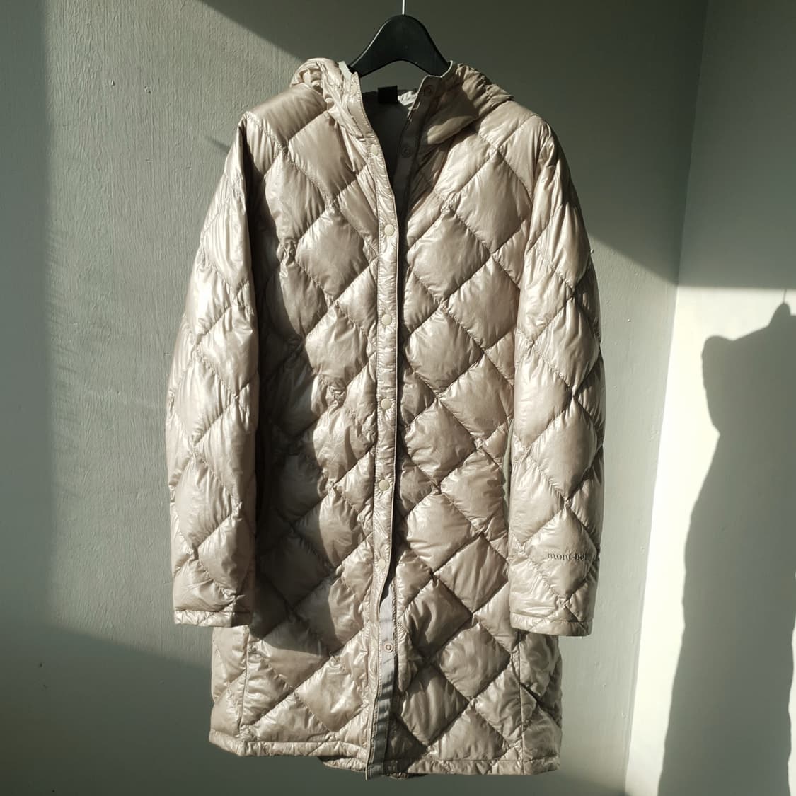 MontBell down travel coat 상품이미지1