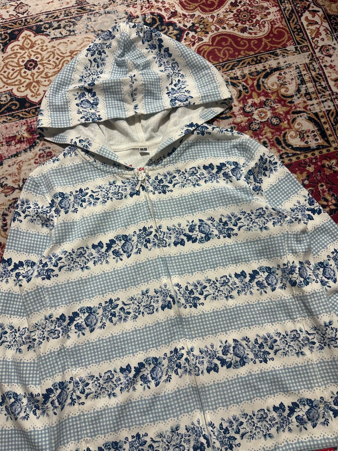 그린 게이트 코펜하겐 x 유니클로 플로럴 체크 후드집업 상품이미지2