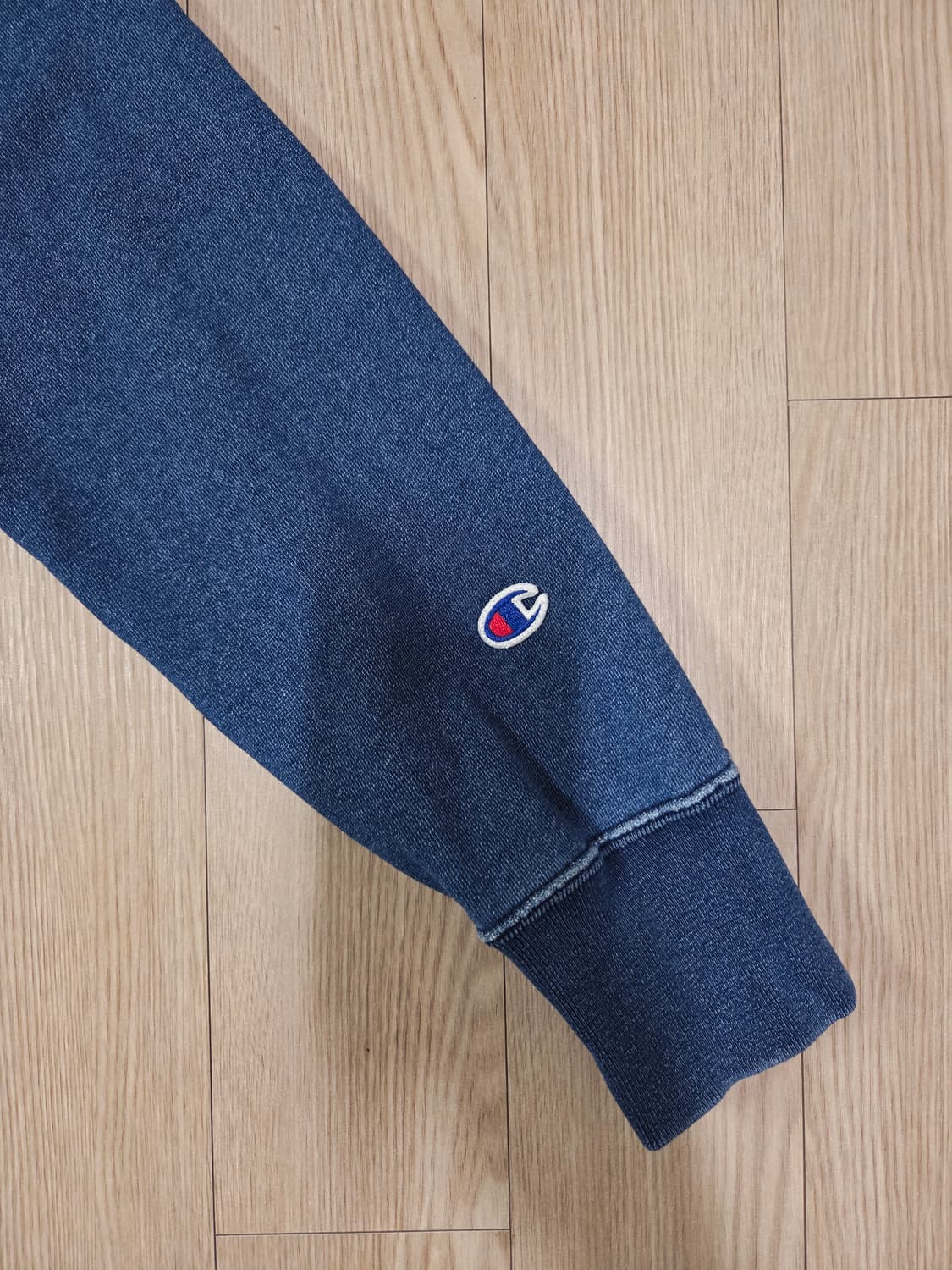 챔피온 리버스 위브 인디고 후드 티셔츠 상품이미지6