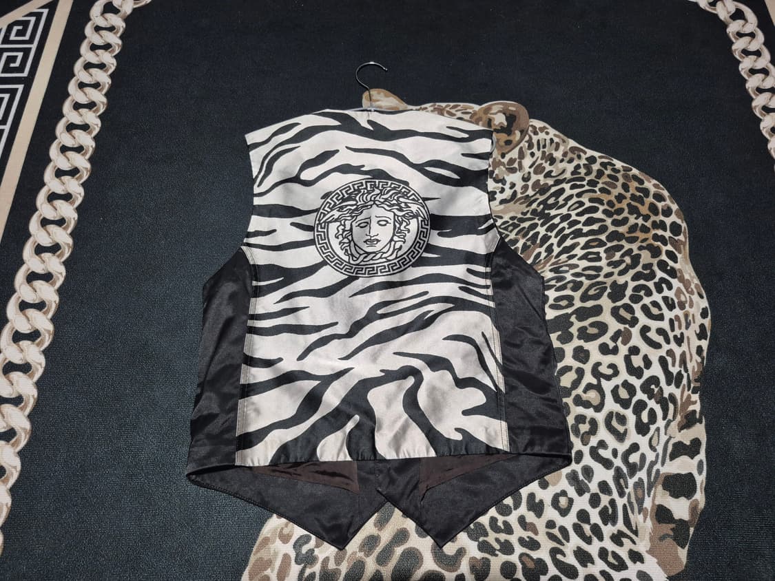 90's 베르사체 VERSACE 지브라 메두사 은장 베스트 M 정품 상품이미지1