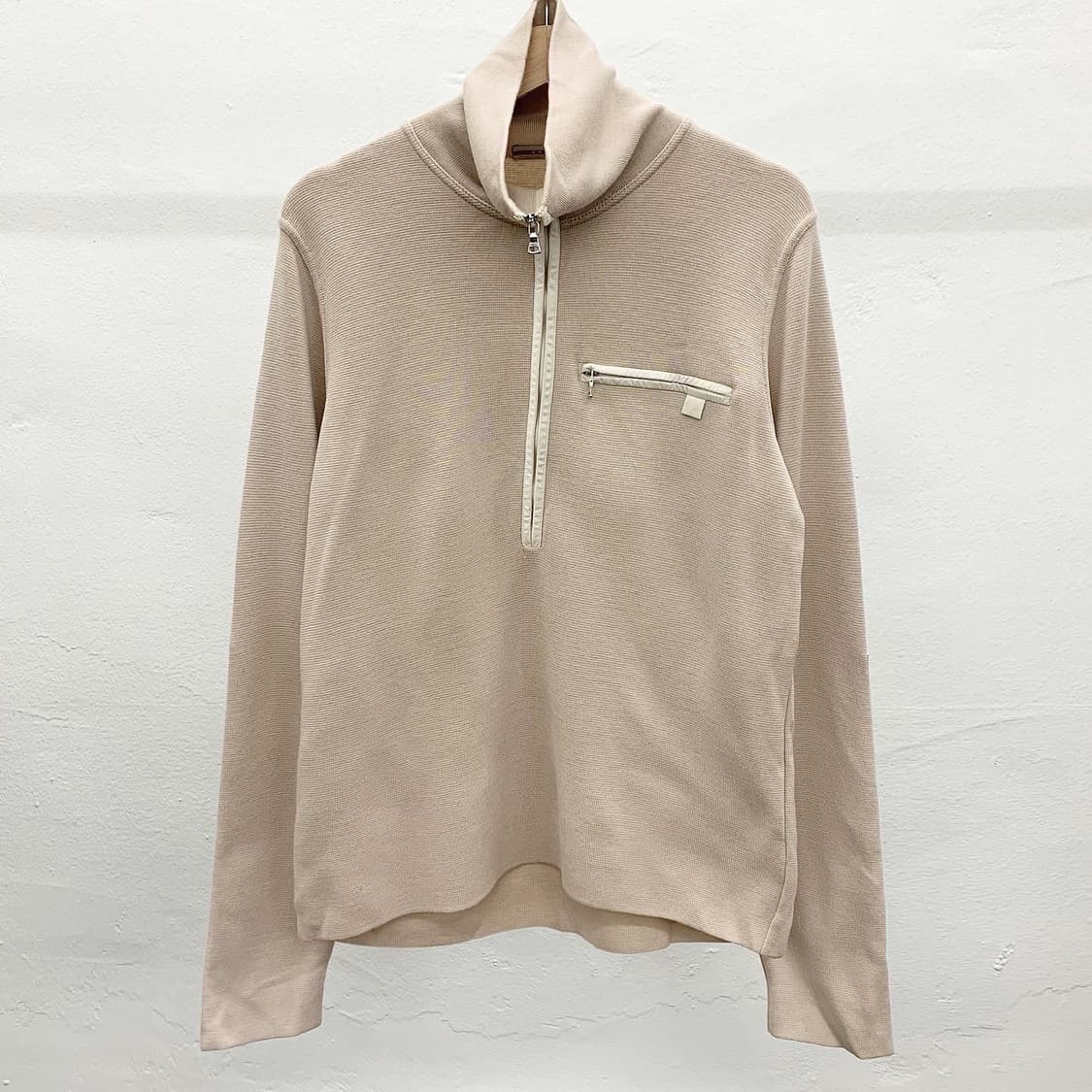 프라다 베이지 나일론 패치 디테일 하프집업 니트  상품이미지1