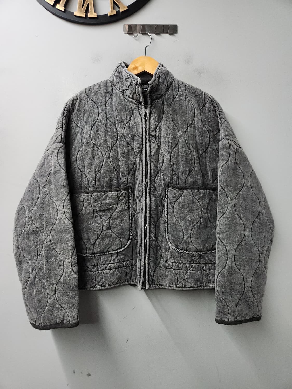 자라 여성 피그먼트 퀼팅 오버핏 집업 점퍼 상품이미지1