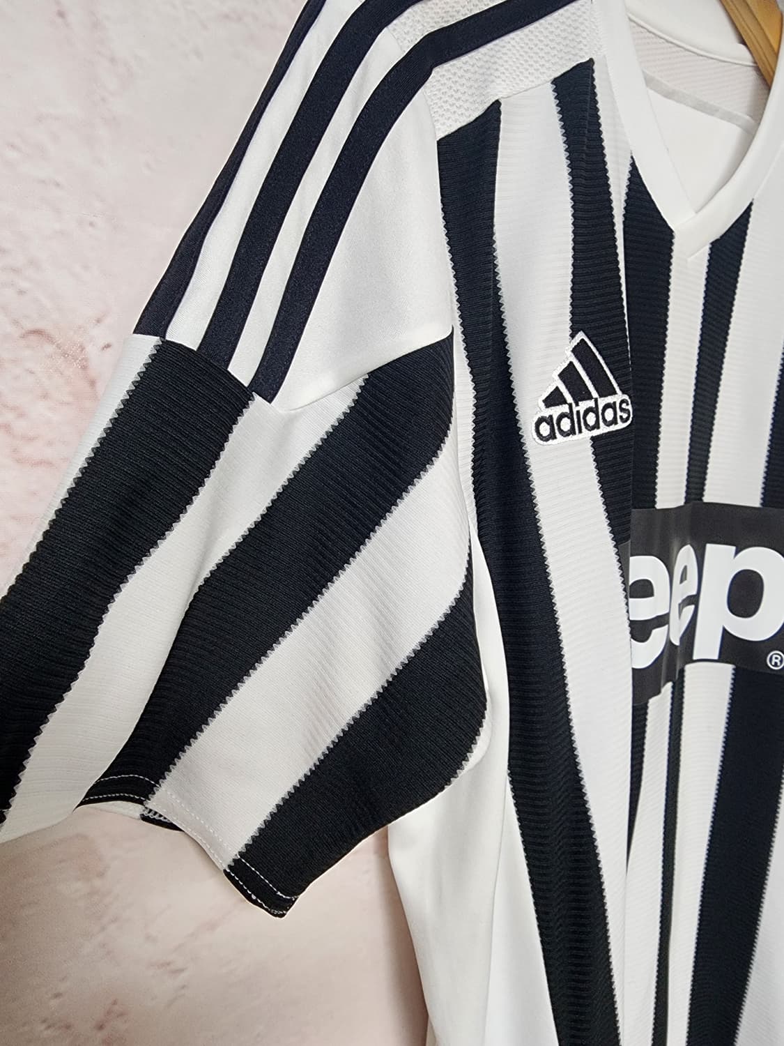 아디다스 유벤투스 홈 유니폼 상품이미지7
