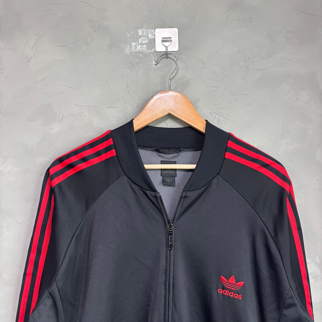 아디다스 슈퍼스타 져지 트랙탑 검빨 상품이미지2