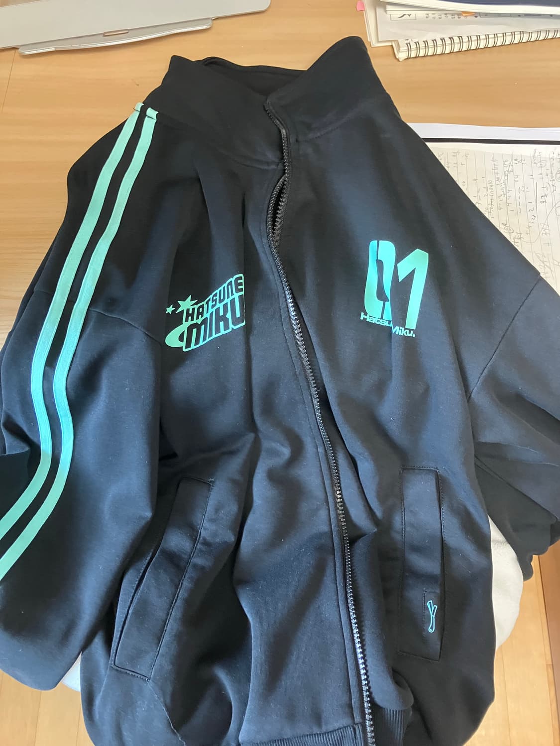 M)스파오 하츠네미쿠 트랙자켓  상품이미지3