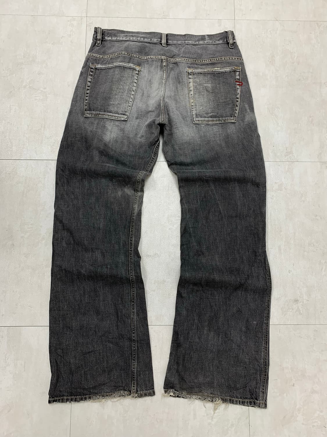 디젤 워싱 디테일 흑청 팬츠 #651 상품이미지8