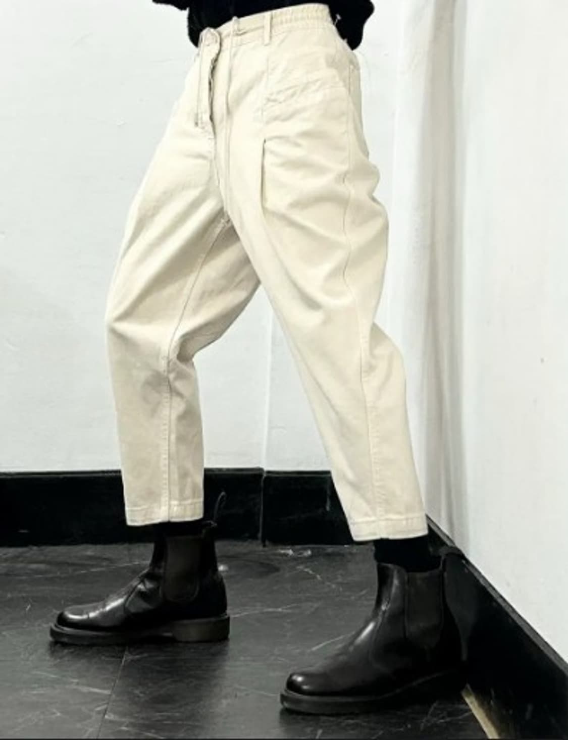 송지오 옴므 스트링 벌룬 배기핏 팬츠  상품이미지9