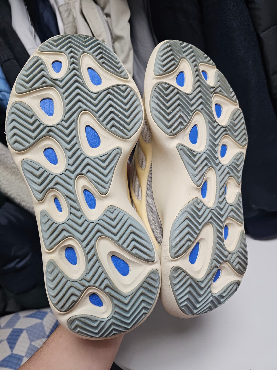 이지부스트700v3 아자엘  상품이미지7