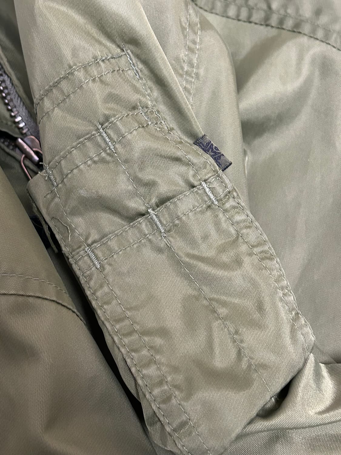 USA 밀리터리 세이지 그린 펜타곤 복각 ma-1 자켓 상품이미지6