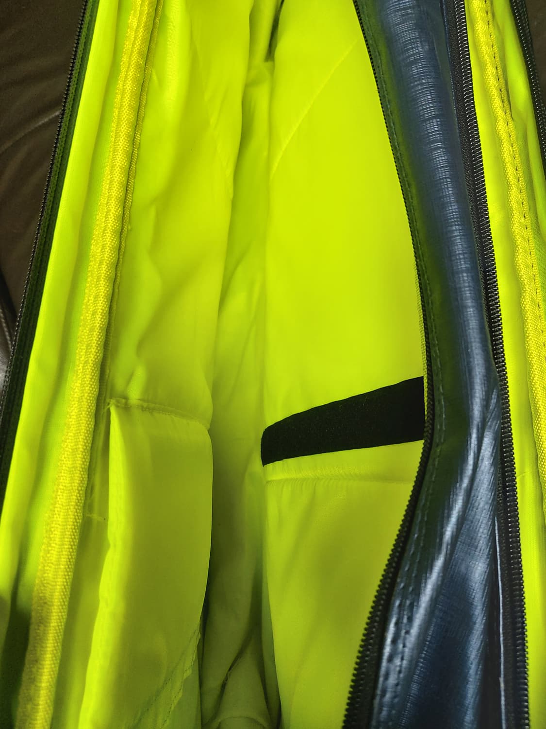 KBB스포츠 2단 배드민턴 가방(새제품)

 상품이미지7