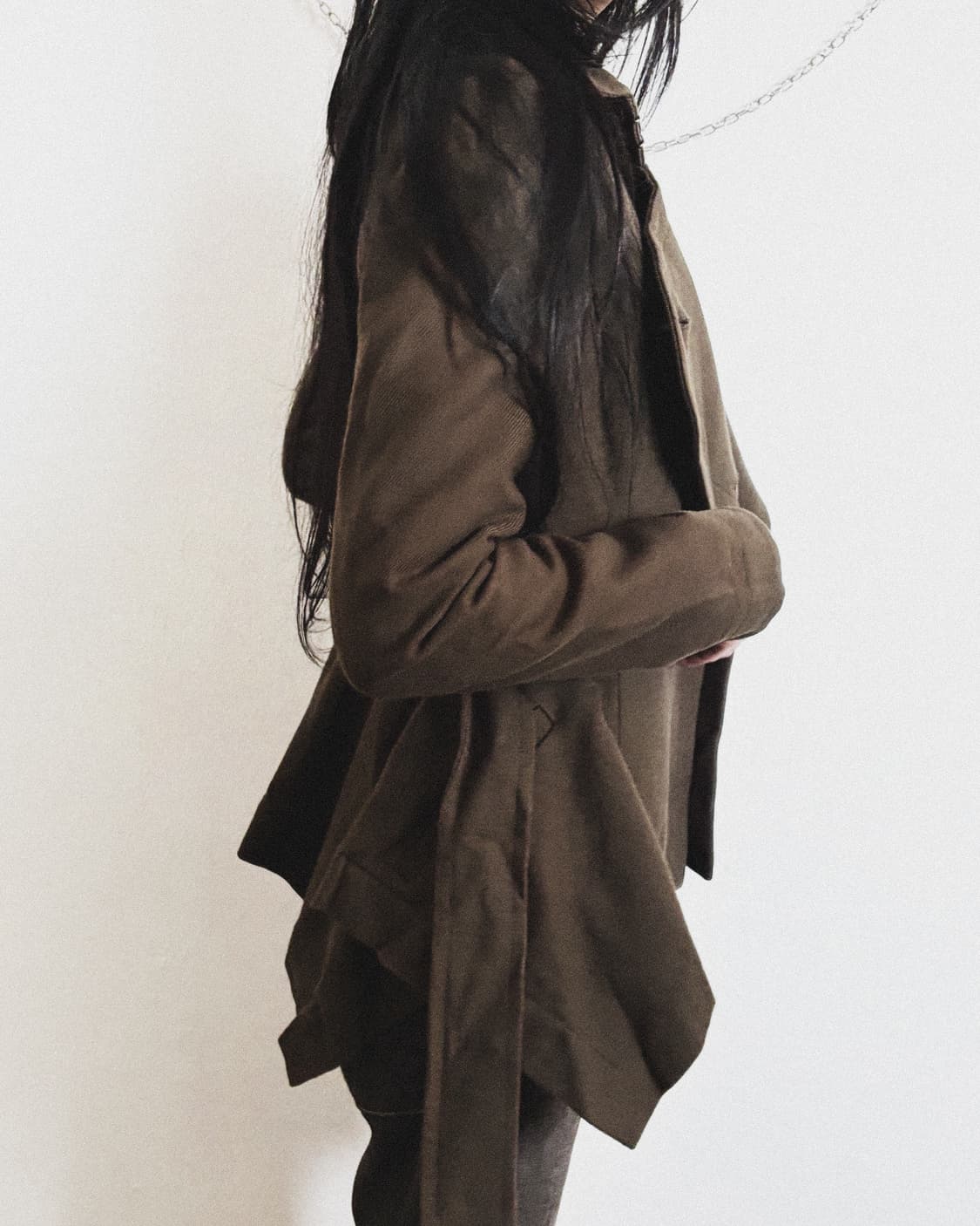 비비안웨스트우드 사선버튼 플레어 크롭컷 오피서코트 상품이미지6