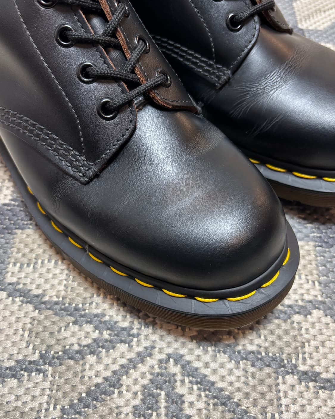 (260) 닥터마틴 1460 빈티지 MIE 8홀 레이스업 부츠 블랙 상품이미지2