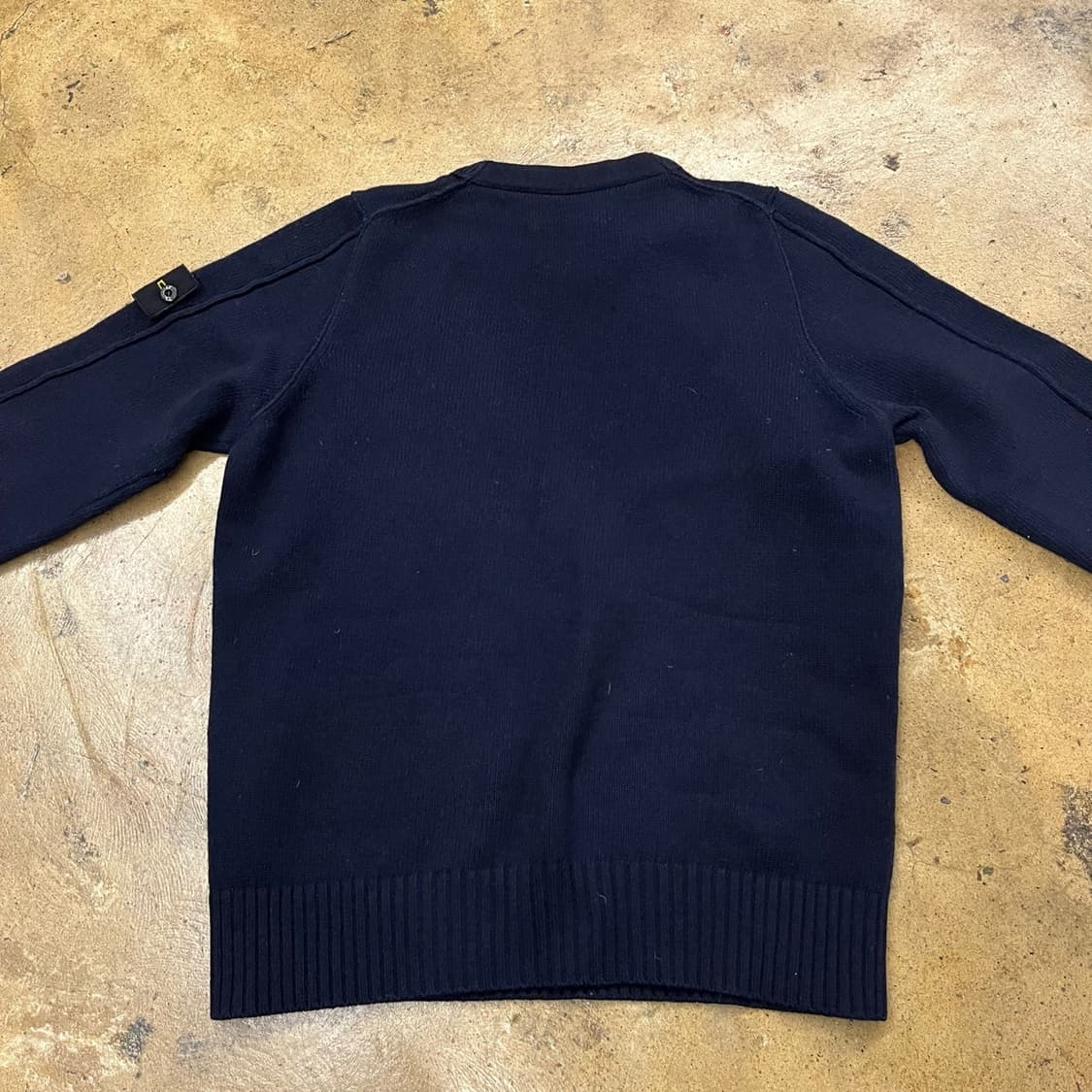 [정품/S] 스톤아일랜드 네이비 니트 스웨터 b17 상품이미지4