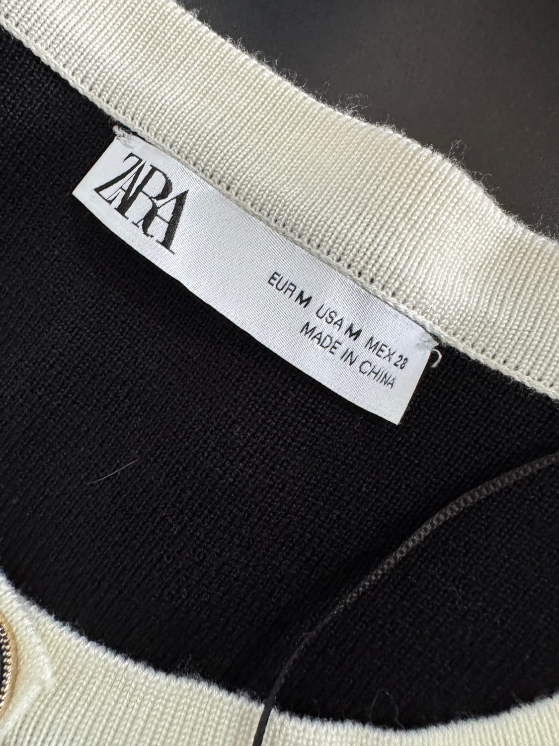 여성 자라 ZARA 비스코스 니트 배색 가디건 S  샤넬느낌!! 상품이미지3