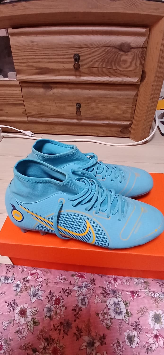 나이키 머큐리얼 슈퍼플라이 8 아카데미 MG 축구화(255mm)  상품이미지2