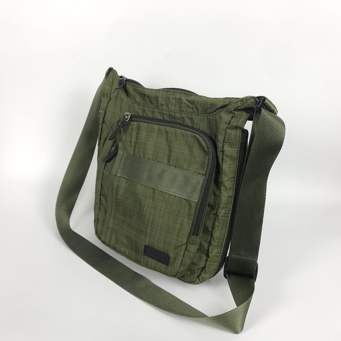 몽벨 빈티지 크로스백 가방 상품이미지5