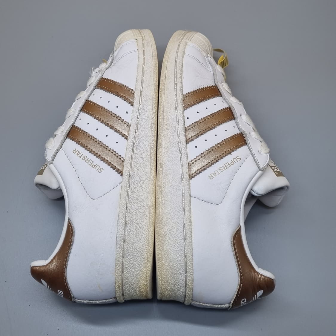 아디다스 슈퍼스타 메탈릭 여성운동화230  상품이미지5