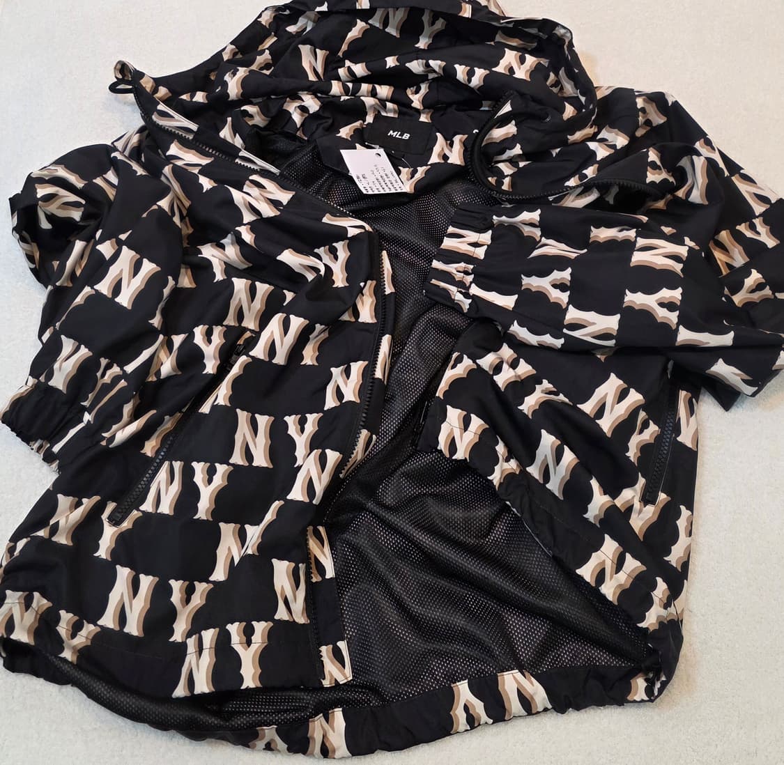 MLB 엠엘비 바람막이 상품이미지3