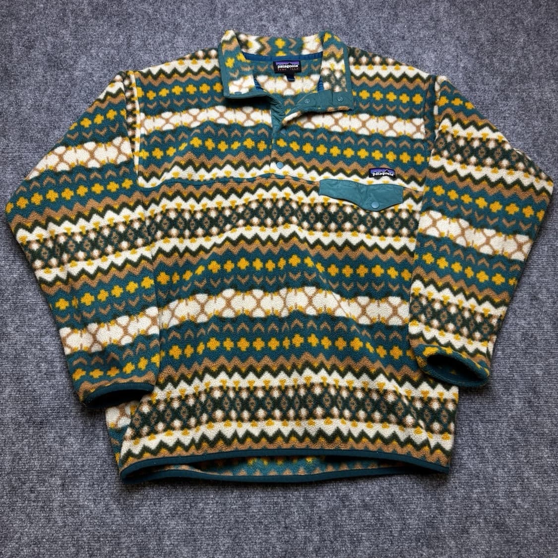 10s 파타고니아 신칠라 스냅-T 아즈텍 패턴 상품이미지1