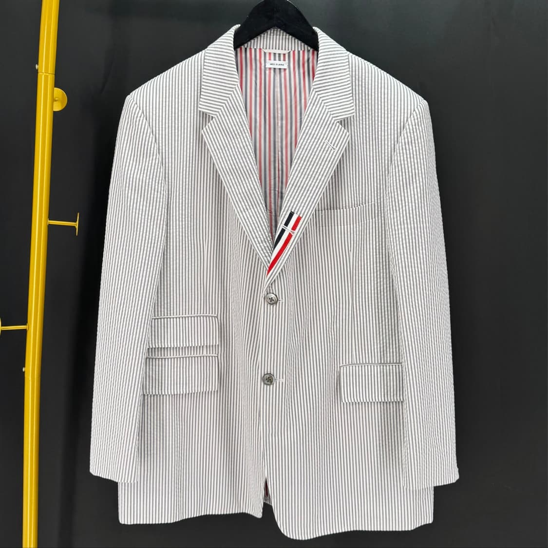 [4사이즈] 톰브라운 스트라이프 시어서커 블레이저 (MJC328E) 상품이미지4