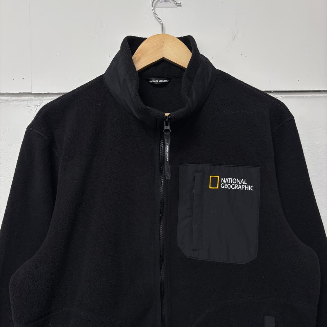 내셔널지오그래픽 블랙 후리스 자켓 상품이미지2