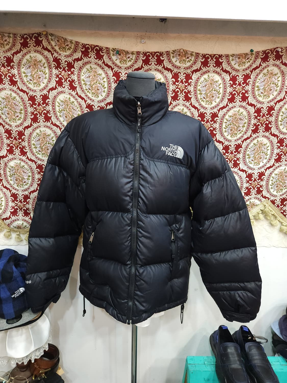 노스페이스 700 올블랙  눕시 구스 패딩점퍼

 상품이미지1