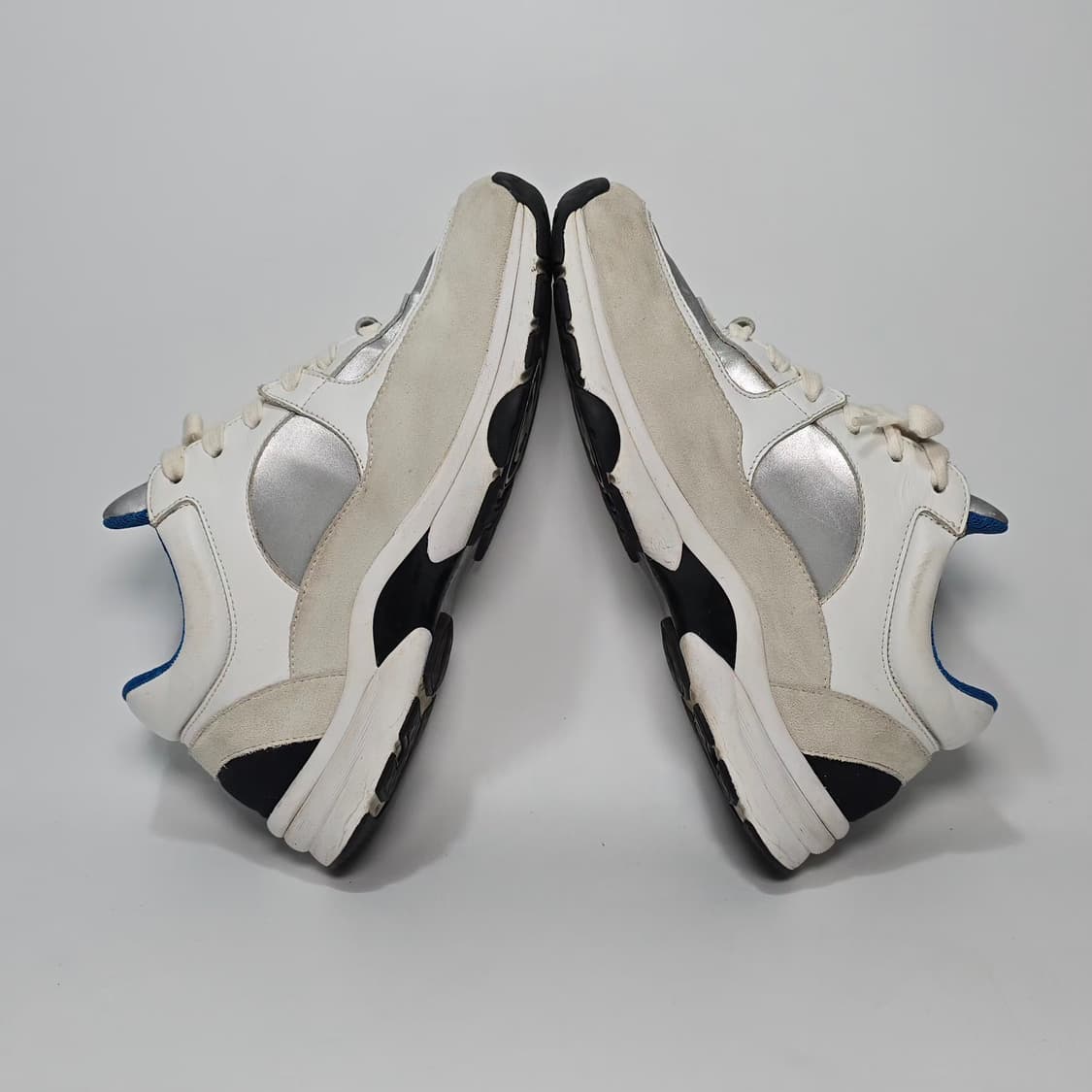 샤넬 CC 로고 레이스업 스니커즈 ( 240 ) 상품이미지5